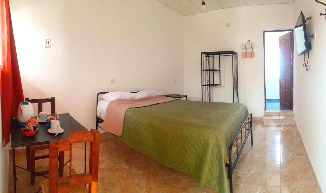 Hostal Los Faroles Chicoana Ngoại thất bức ảnh