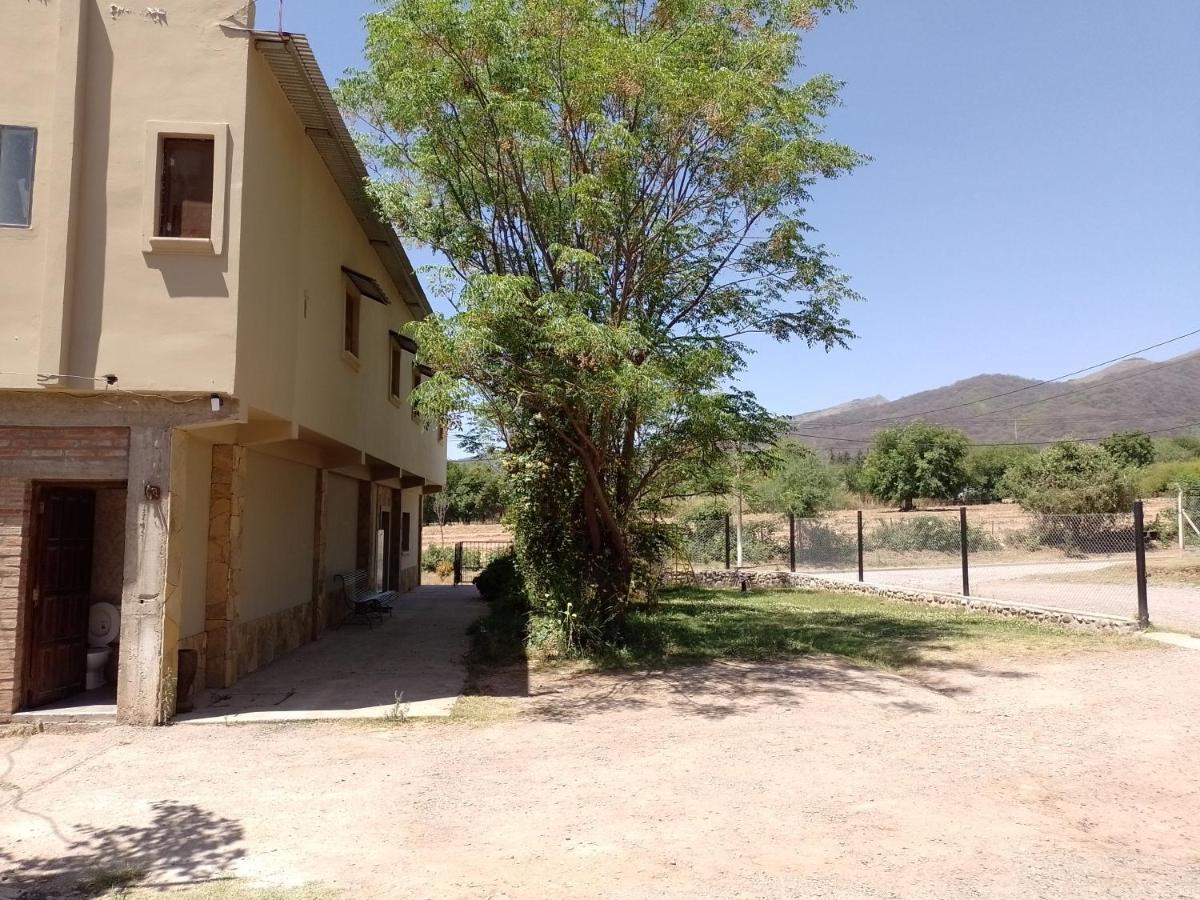 Hostal Los Faroles Chicoana Ngoại thất bức ảnh